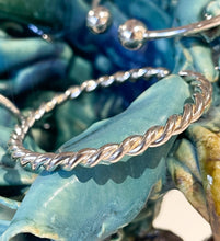 Load image into Gallery viewer, Dual Sphere Bracelet