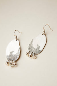 Irregular oval dangle earrings