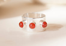 Load image into Gallery viewer, Carnelian 3-Stone ring