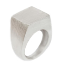 Load image into Gallery viewer, Chunky Matte Ring