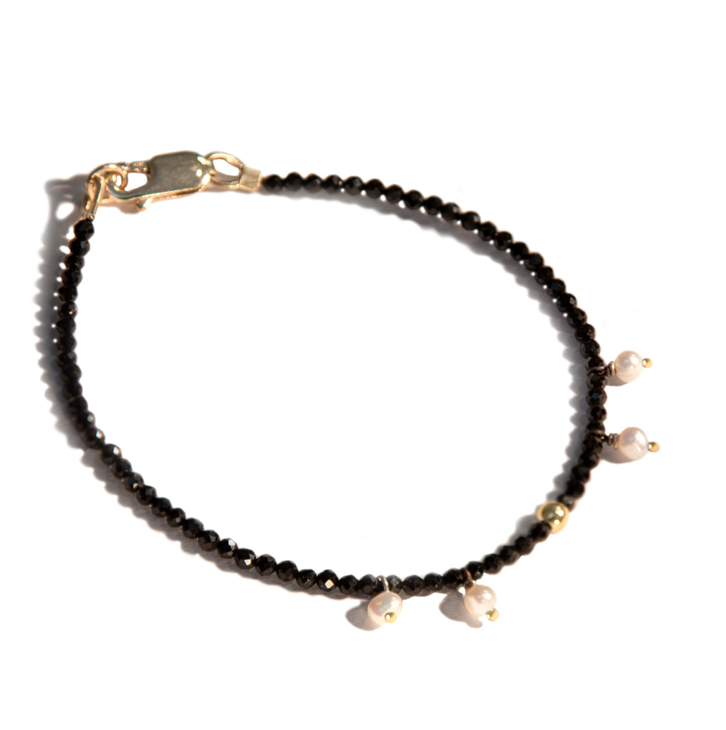 Black Spinel & Pearl Bracelet