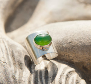 Serpentine ring